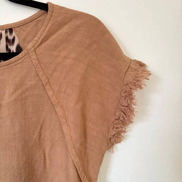Umgee Brown Linen Leopard Print Blouse Size Small - Picture 4 of 14